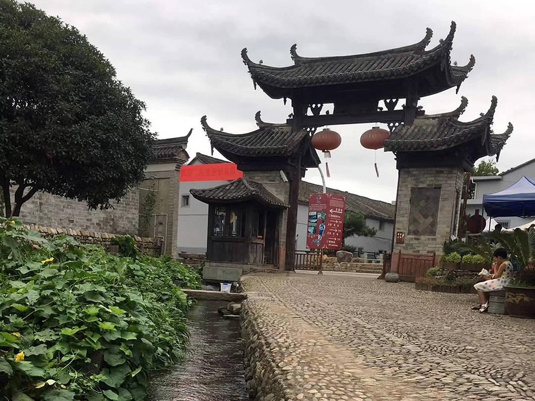 金殿逃脱